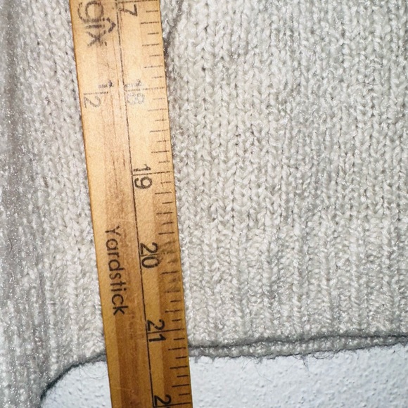 Old Navy Mock Neck Sweater Cream Size Small Pullover Cropped Long Sleeve - Picture 7 of 8
